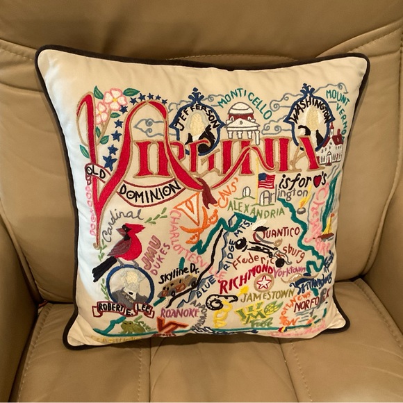 CATSTUDIO Other - CATSTUDIO Pillow of VIRGINIA